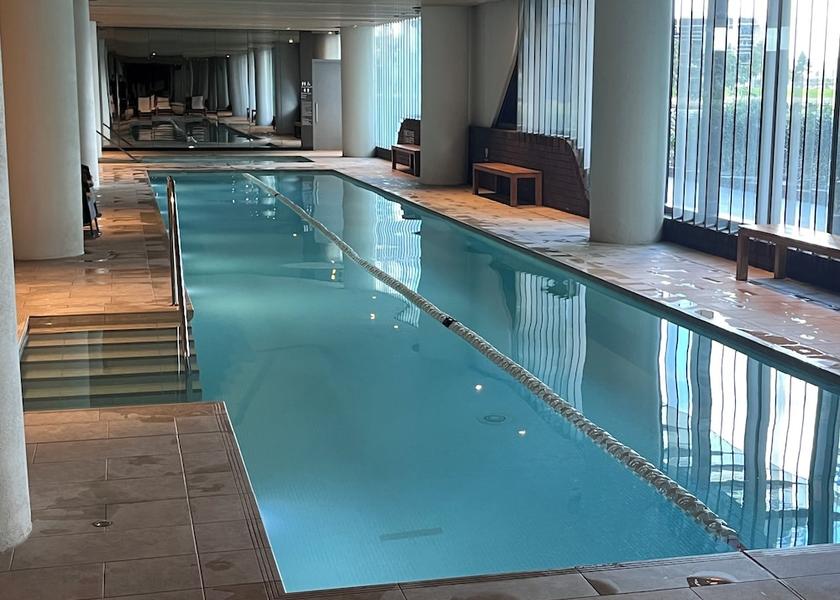 Victoria Melbourne Pool