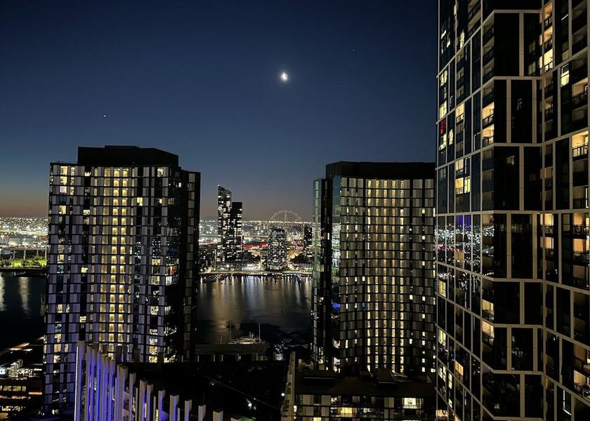 Victoria Melbourne Primary image