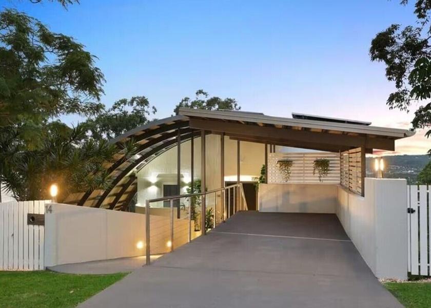 Queensland Gold Coast Facade