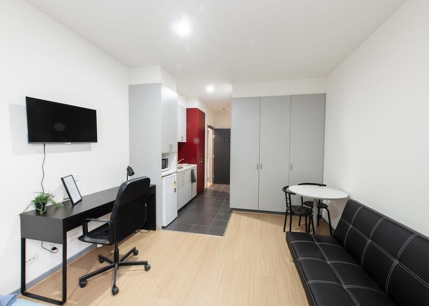 Victoria Melbourne Room
