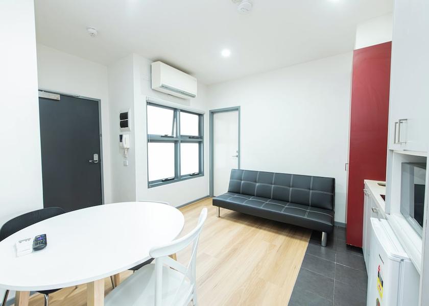 Victoria Melbourne Living Area