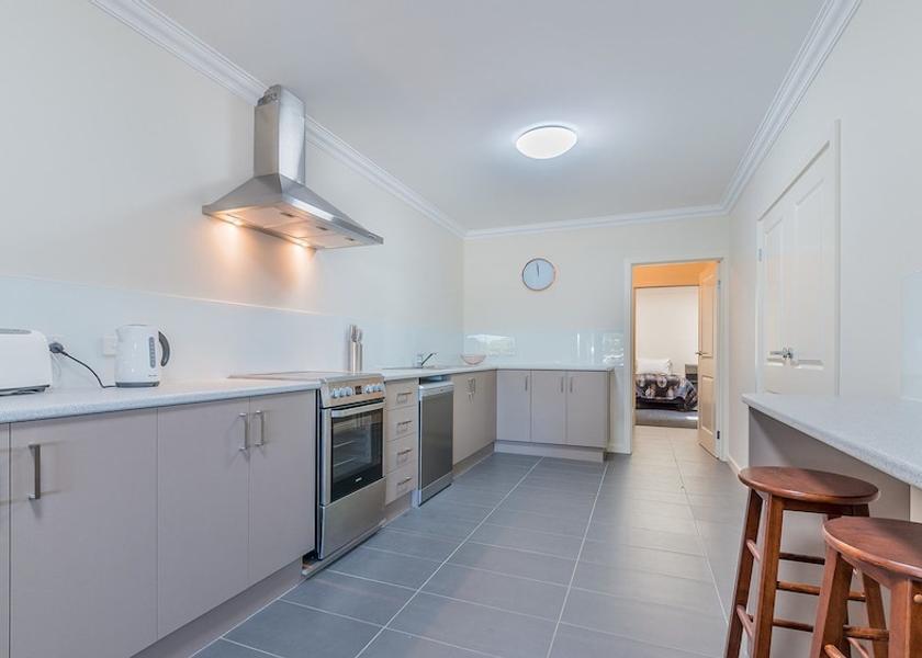 Victoria Cowes Kitchen