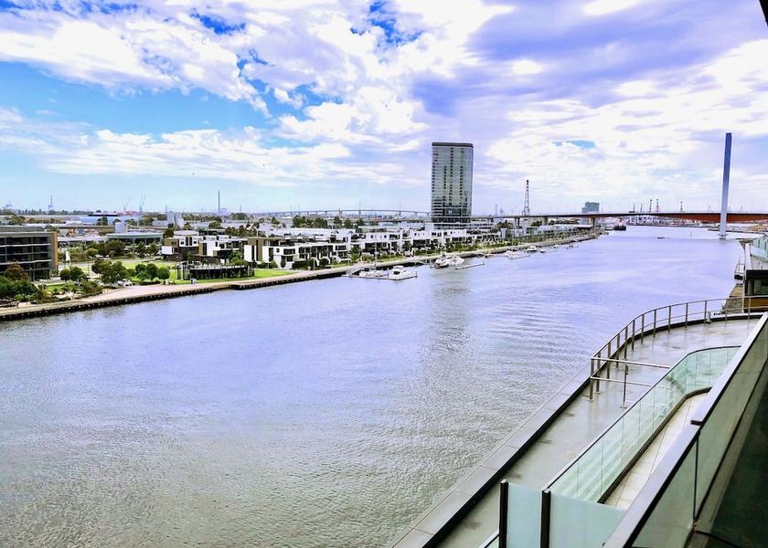 Victoria Melbourne Terrace