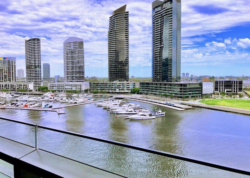 Victoria Melbourne Terrace