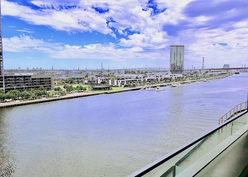 Victoria Melbourne Terrace