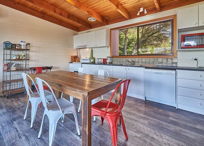 Victoria Ventnor In-Room Dining