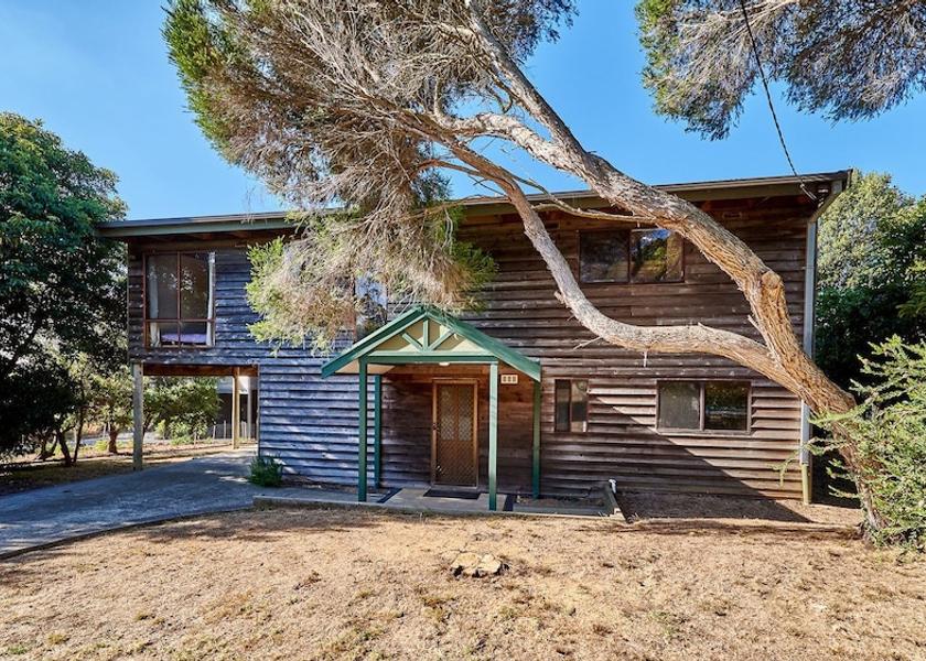 Victoria Ventnor Exterior Detail