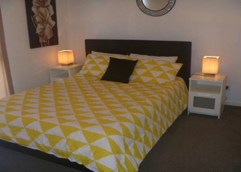 Victoria Cowes Room