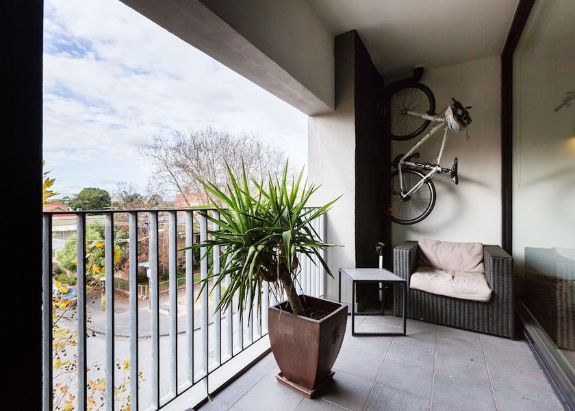 Victoria Melbourne Balcony