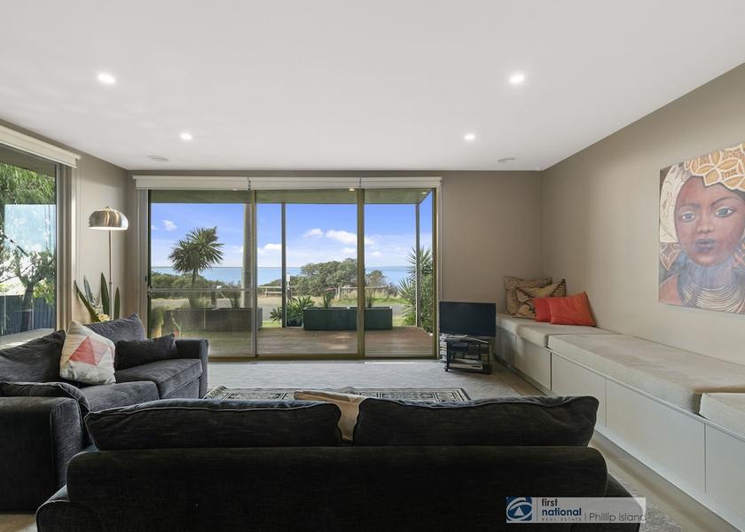 Victoria Ventnor Living Area