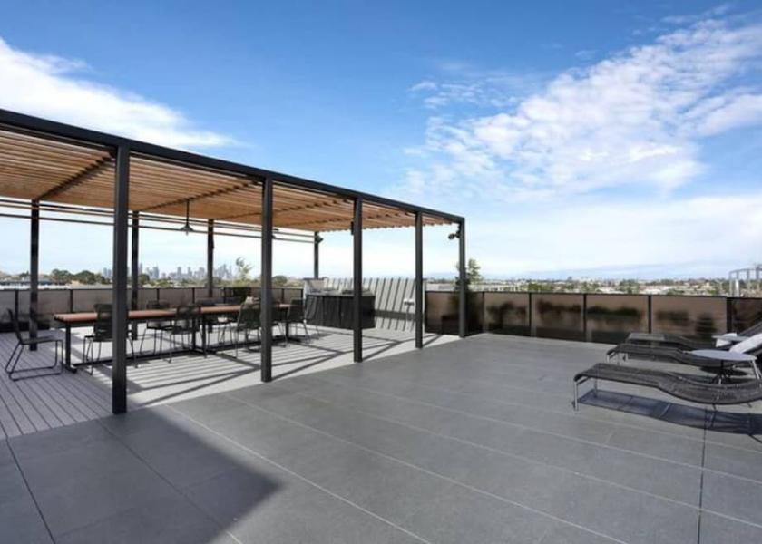 Victoria Melbourne Balcony