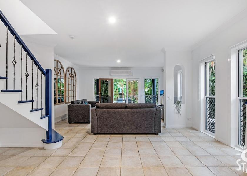 Queensland Surfers Paradise Living Area