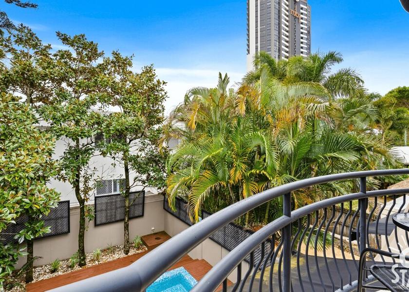 Queensland Surfers Paradise View From Room