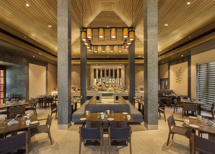 Delhi Delhi Food & Dining