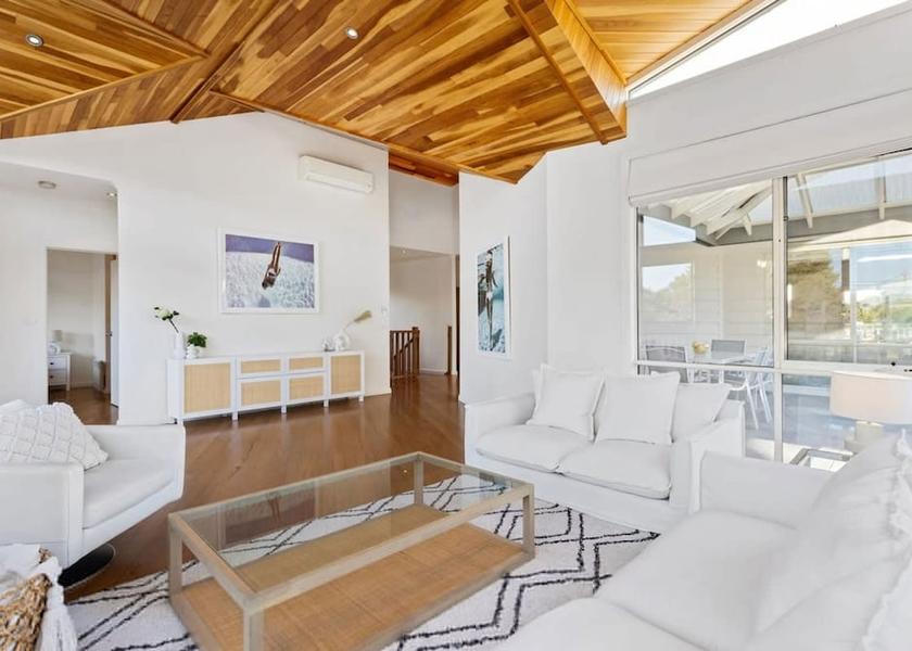 Victoria Blairgowrie Room