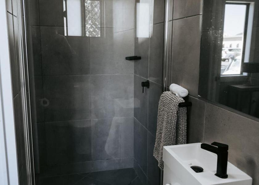Queensland Charters Towers Budget Double Room