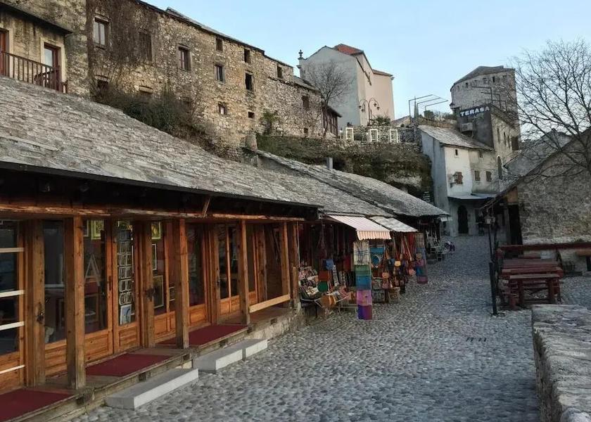 Herzegovina-Neretva Canton Mostar Amenity