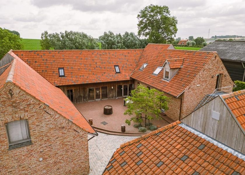 Flemish Region Kortrijk Room