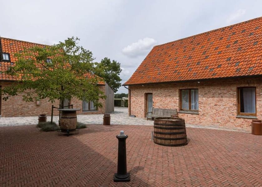 Flemish Region Kortrijk Room