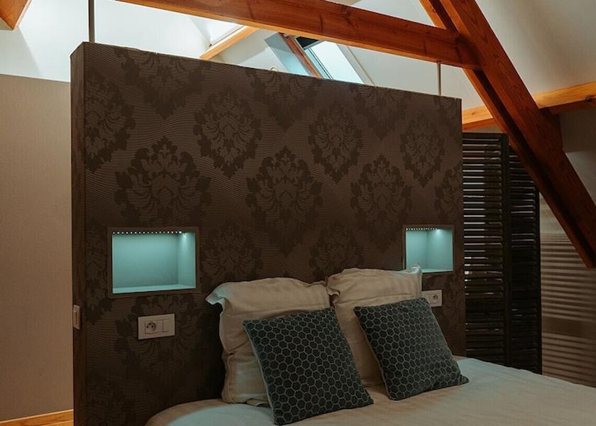 Flemish Region Roeselare Room
