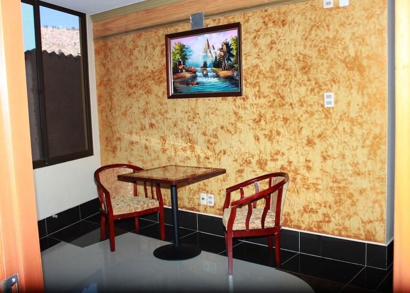 La Paz La Paz Hallway