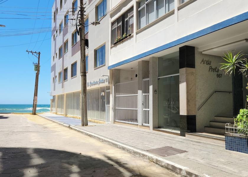 Espirito Santo (state) Guarapari Exterior Detail