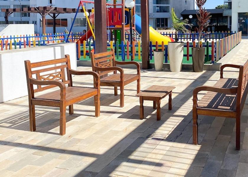 Santa Catarina Laguna Children's Play Area