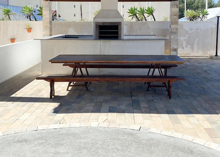 Santa Catarina Laguna Outdoor Dining