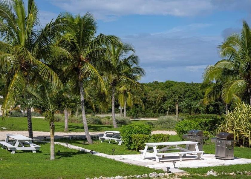 Central Eleuthera Governor's Harbour Garden View