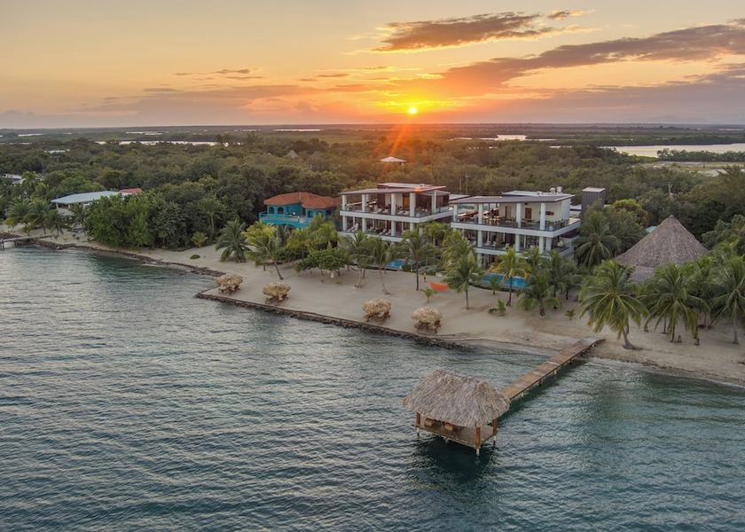 Stann Creek Placencia Exterior