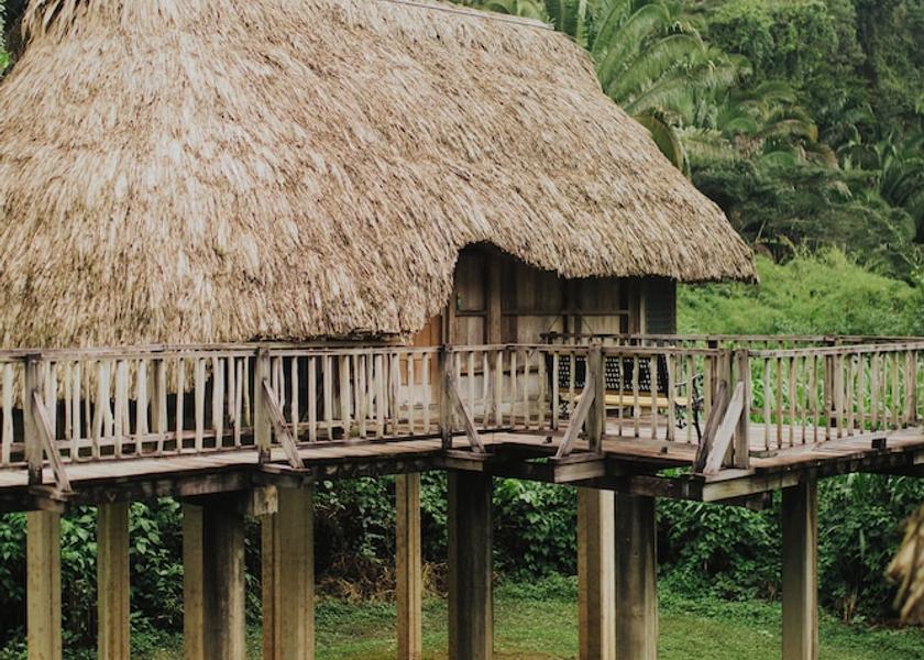 Cayo District Teakettle Village Exterior Detail