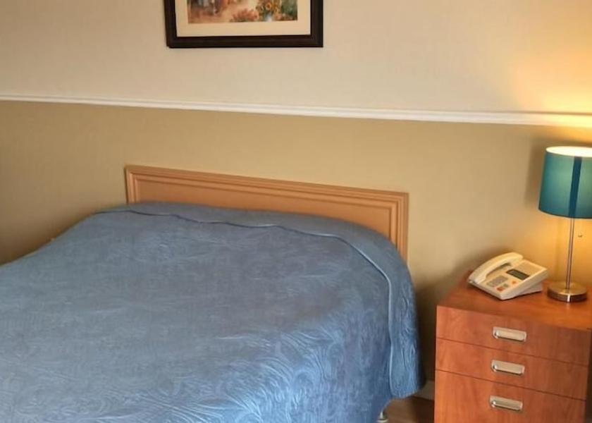 Quebec Gatineau Room