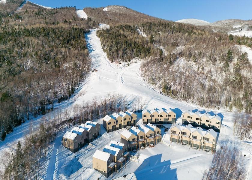 Quebec Petite-Riviere-Saint-Francois Skiing