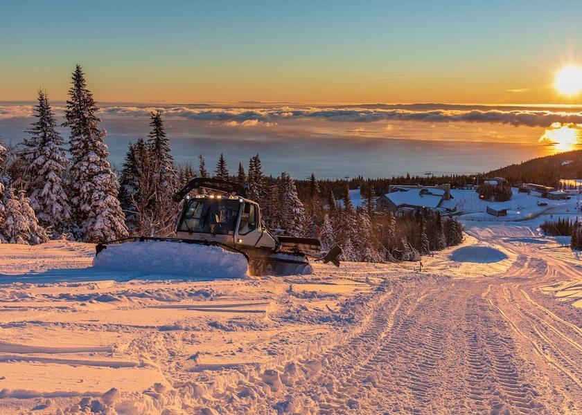 Quebec Petite-Riviere-Saint-Francois Skiing
