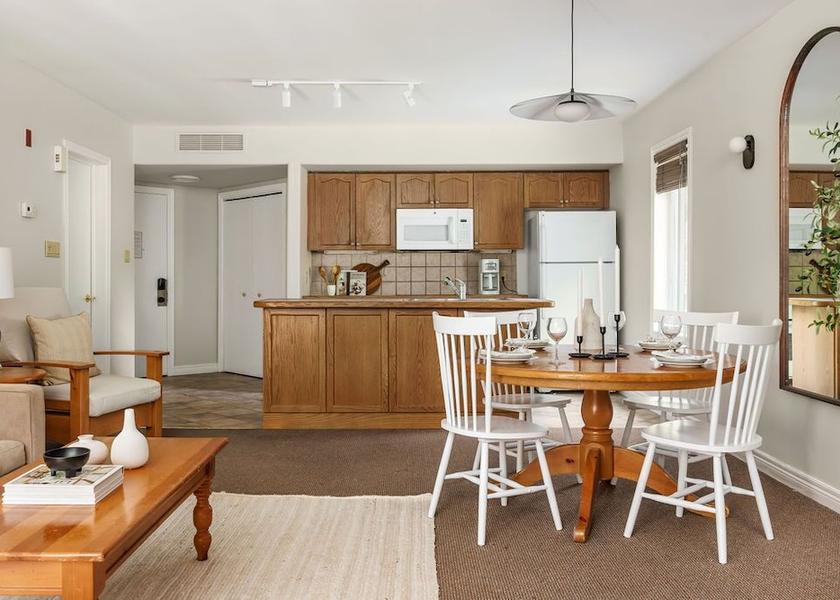 Ontario Oro-Medonte Living Area