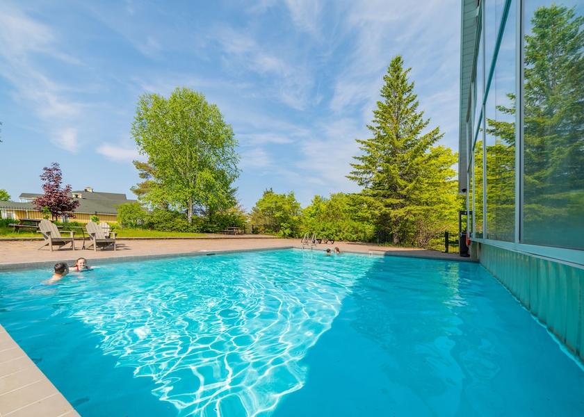 Ontario Oro-Medonte Pool