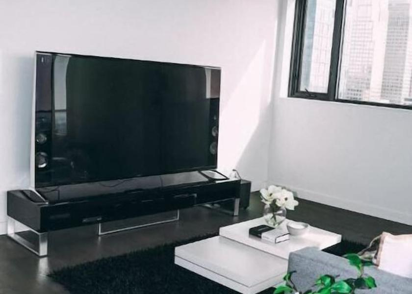 Alberta Calgary Living Area