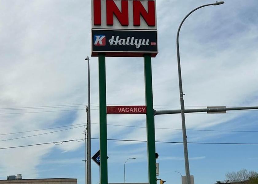Alberta Grande Prairie Facade