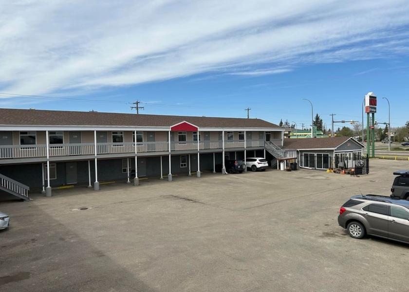 Alberta Grande Prairie Facade