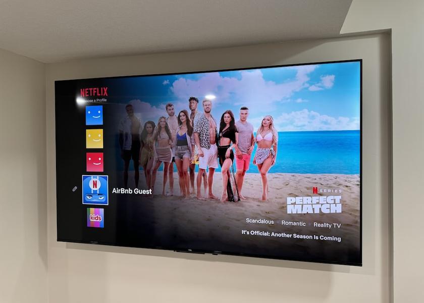 Alberta Calgary Living Area