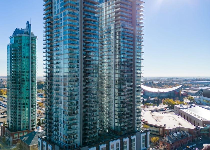 Alberta Calgary Room