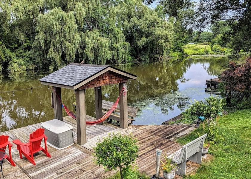 Ontario Niagara Falls Dock
