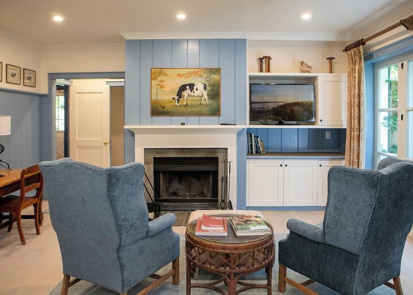 Ontario Cambridge Room