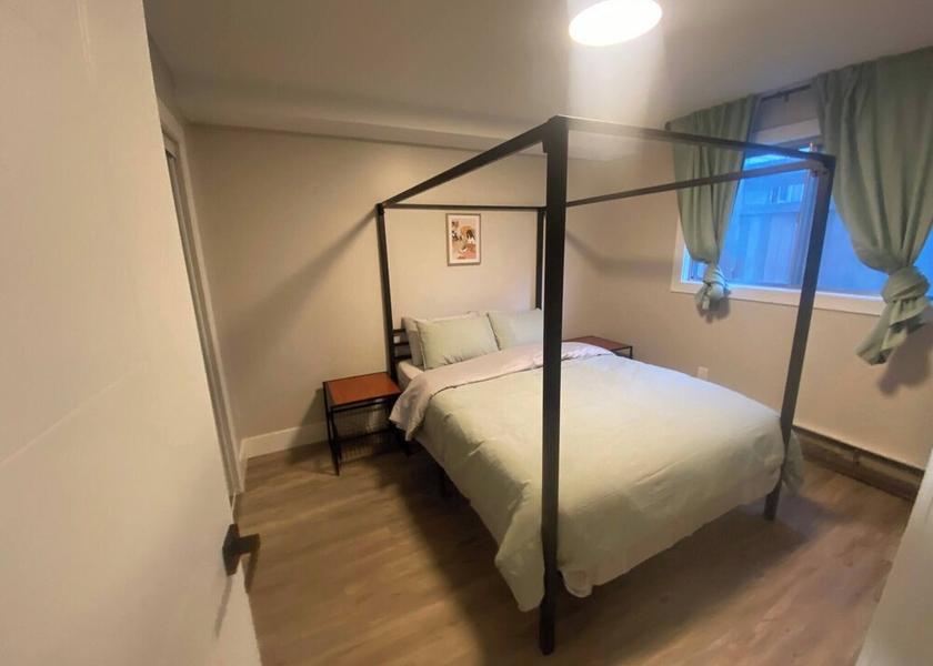 Alberta Edmonton Room