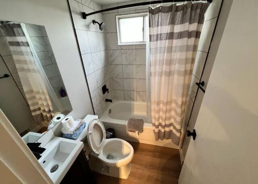 Alberta Edmonton Bathroom