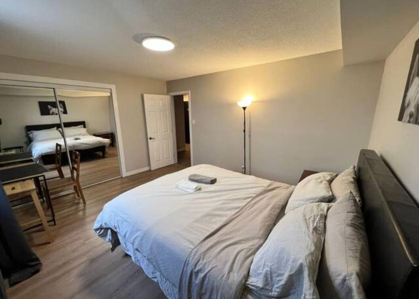 Alberta Edmonton Room