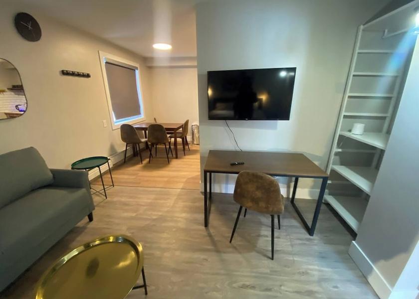 Alberta Edmonton Living Area