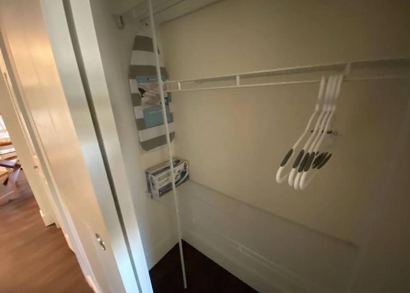 Alberta Edmonton Laundry Room