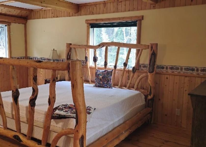 British Columbia Golden Room
