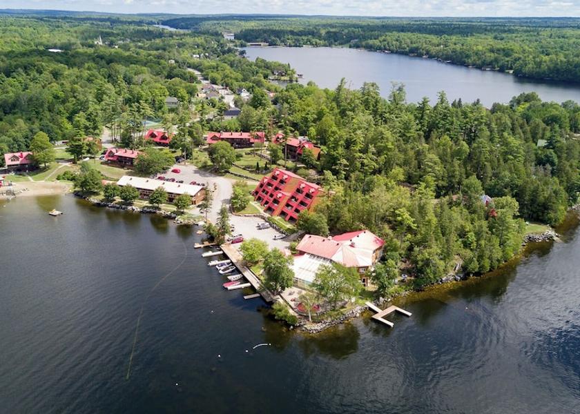 Ontario Greater Madawaska Exterior Detail